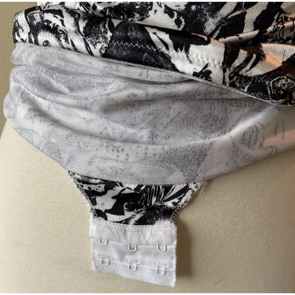 Merilyn Monroe Pajamas Dress - Picture 3 of 7